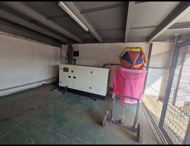 600M² WAREHOUSE FOR SALE IN GLENESK
